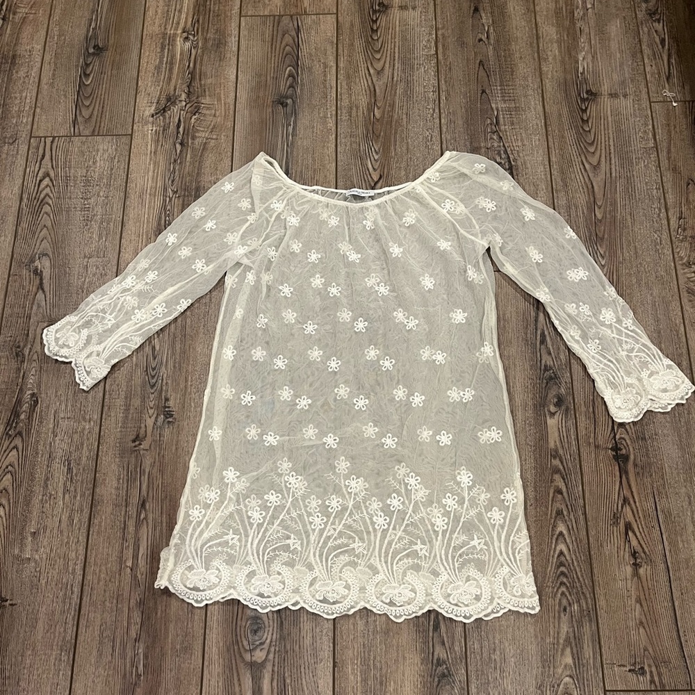 Angela Mara Italy Sheer Embroidered Lace Tunic Top – Ivory